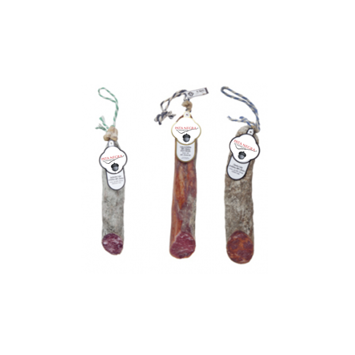 Selection of 100% Iberian half pieces - ½ Lomo, ½ chorizo y ½ salchichón