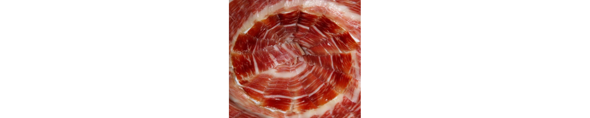 Sliced ham in 100 g package